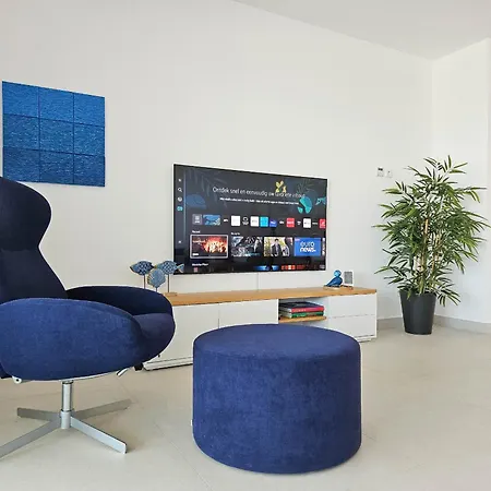 アパート Modern 2 Bed Ground Floor Cortesin
